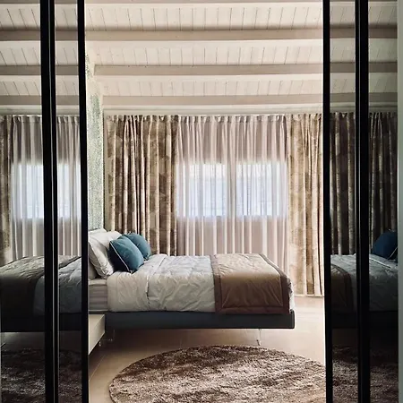 Isaia Luxury * San Martino della Battaglia